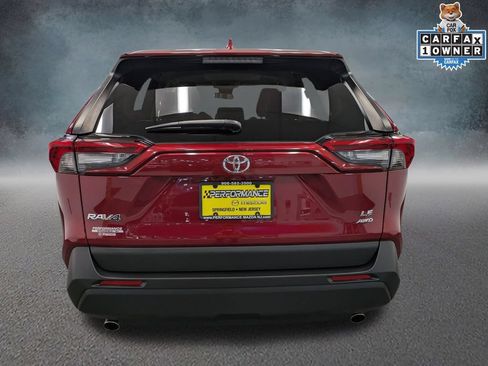 Used 2022 Toyota RAV4 LE AWD/4WD image 5