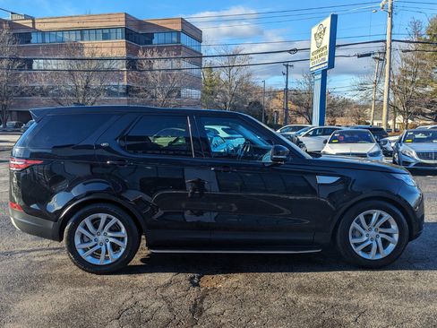 Used 2018 Land Rover Discovery HSE image 6