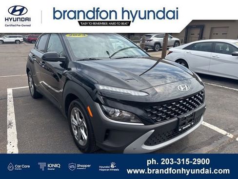 Used 2023 Hyundai Kona SEL image 1