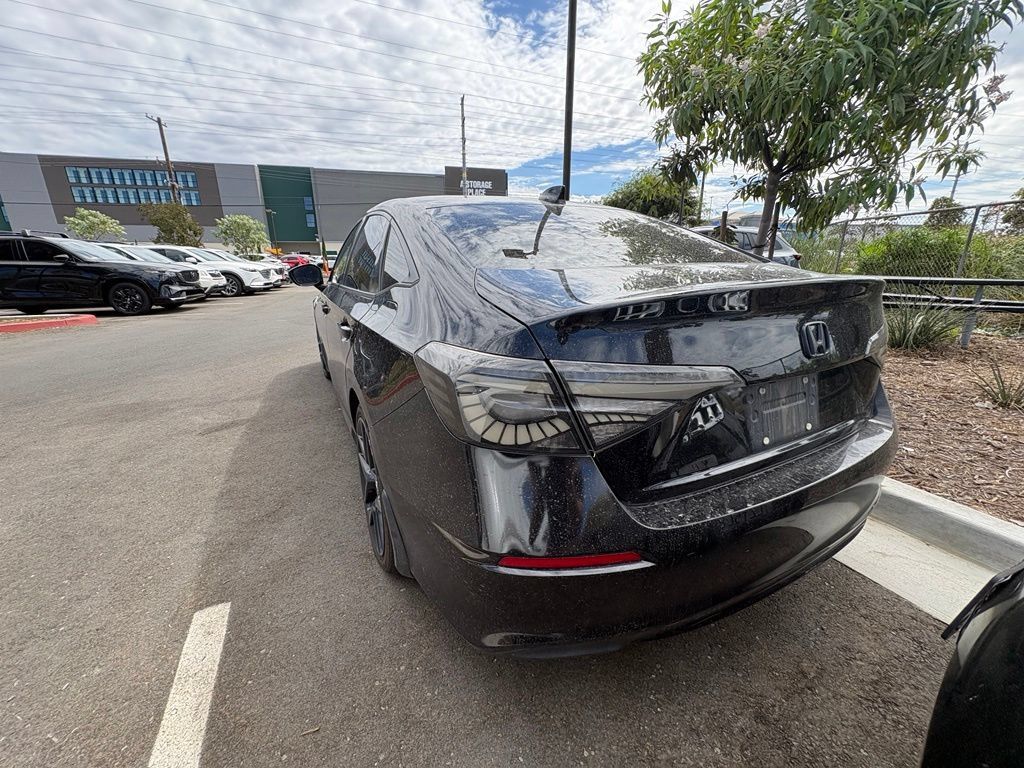 Used 2023 Honda Civic Sport image 8