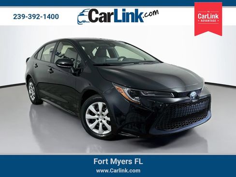 Used 2021 Toyota Corolla LE FWD image 1