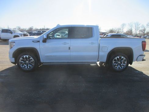 New 2026 GMC Sierra 1500 Denali image 10