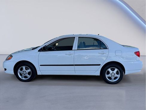 Used 2006 Toyota Corolla CE FWD image 3