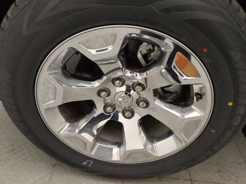 Used 2020 RAM 1500 Big Horn AWD/4WD image 31