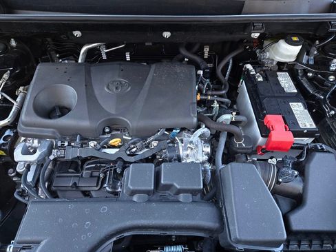 Certified 2025 Toyota RAV4 XLE FWD image 23