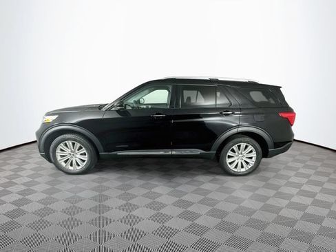 Certified 2023 Ford Explorer Limited w/ Limited Technology Package AWD/4WD image 8