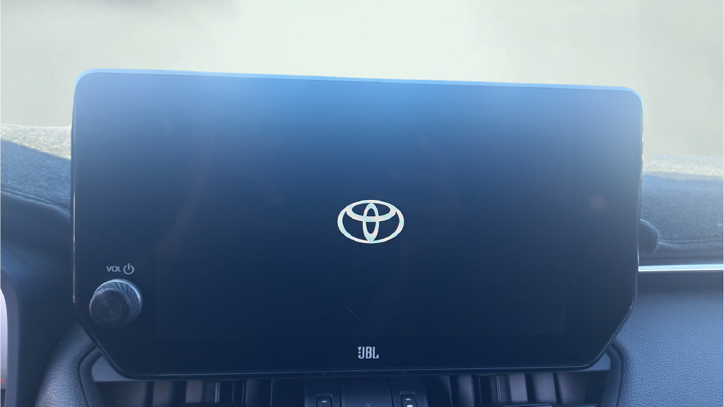 Used 2024 Toyota RAV4 XSE AWD/4WD image 20