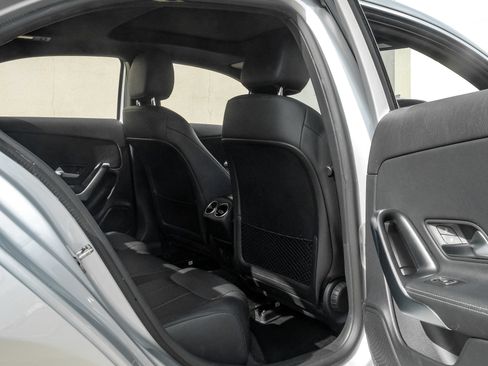 Used 2022 Mercedes-Benz A 220 image 37