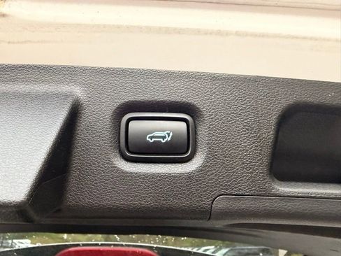 Certified 2023 Hyundai Santa Fe SEL AWD/4WD image 42