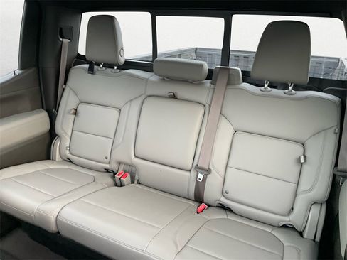 Used 2020 Chevrolet Silverado 1500 RST w/ All-Star Edition image 9