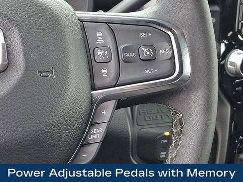 Used 2026 RAM 2500 Laramie AWD/4WD image 8