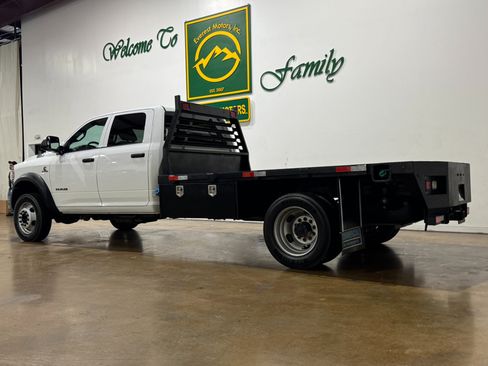 Used 2021 RAM 5500 Tradesman w/ Towing Technology Group image 6