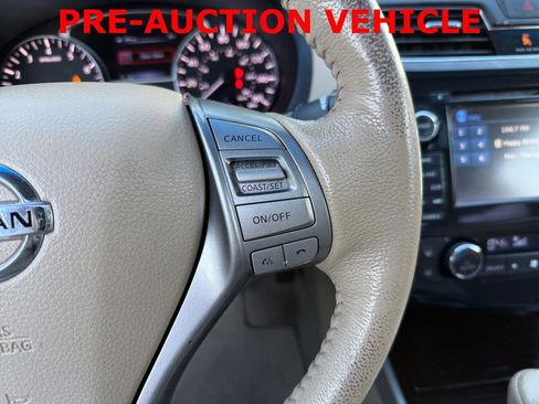 Used 2013 Nissan Altima 2.5 SL w/ Technology Pkg image 21