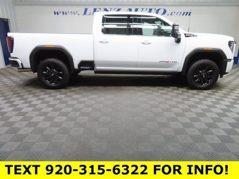 Used 2026 GMC Sierra 2500 AT4 image 2