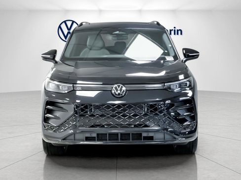 New 2026 Volkswagen Tiguan SE R-Line image 8