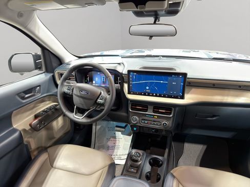 Used 2025 Ford Maverick Lariat w/ 4K Tow Package image 19