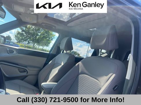 Certified 2023 Kia Soul EX FWD image 12