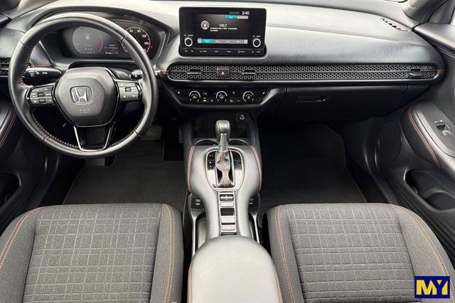 Used 2025 Honda HR-V Sport image 15