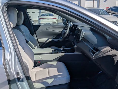 Certified 2025 Lexus RX 350 Premium image 11