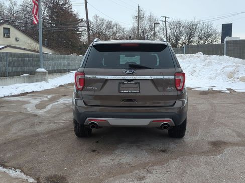 Used 2016 Ford Explorer Limited image 16