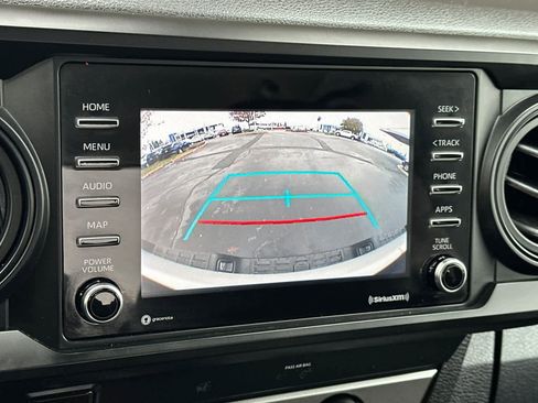 Certified 2022 Toyota Tacoma SR image 19