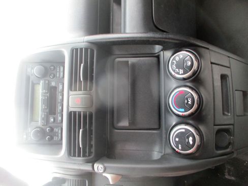 Used 2002 Honda CR-V LX image 11