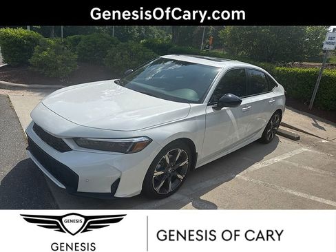 Used 2025 Honda Civic Sport image 1