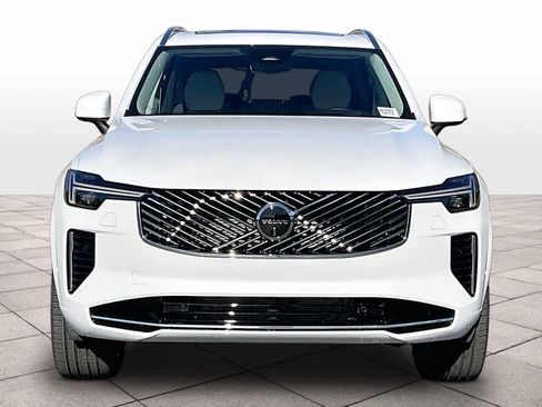 New 2026 Volvo XC90 B6 Ultra w/ Protection Package image 5