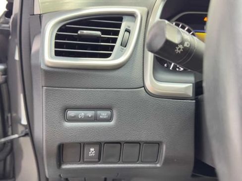 Used 2018 Nissan Murano SV w/ Premium Package FWD image 34