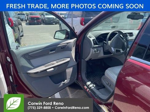 Used 2017 GMC Acadia Limited SLT AWD/4WD image 8