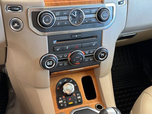 Used 2011 Land Rover LR4 HSE AWD/4WD image 26