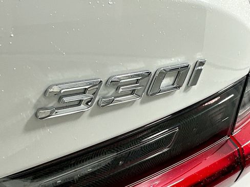 Used 2025 BMW 330i 330i w/ Premium Package image 22