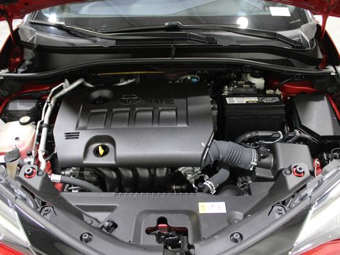 Used 2021 Toyota C-HR XLE image 37