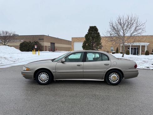 Used 2000 Buick Le Sabre Custom image 2