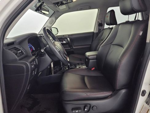 Used 2017 Toyota 4Runner TRD Off-Road Premium image 14