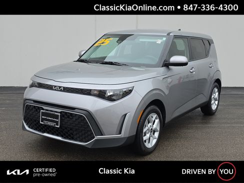 Certified 2025 Kia Soul S FWD image 1