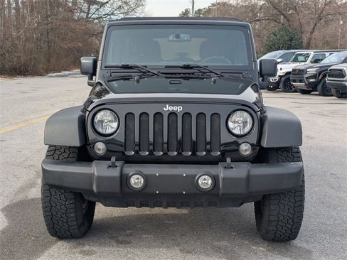 Used 2018 Jeep Wrangler Unlimited Sport S image 6