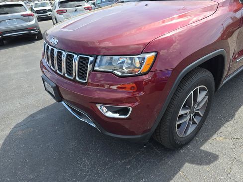 Used 2022 Jeep Grand Cherokee Limited image 10