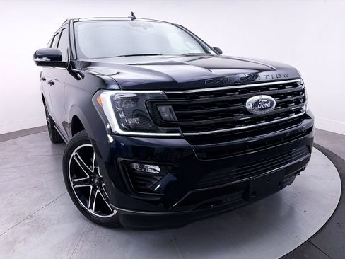 Used 2021 Ford Expedition Limited AWD/4WD image 9
