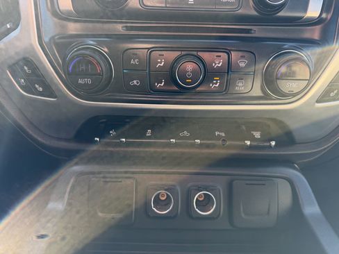 Used 2019 GMC Sierra 3500 SLT image 31