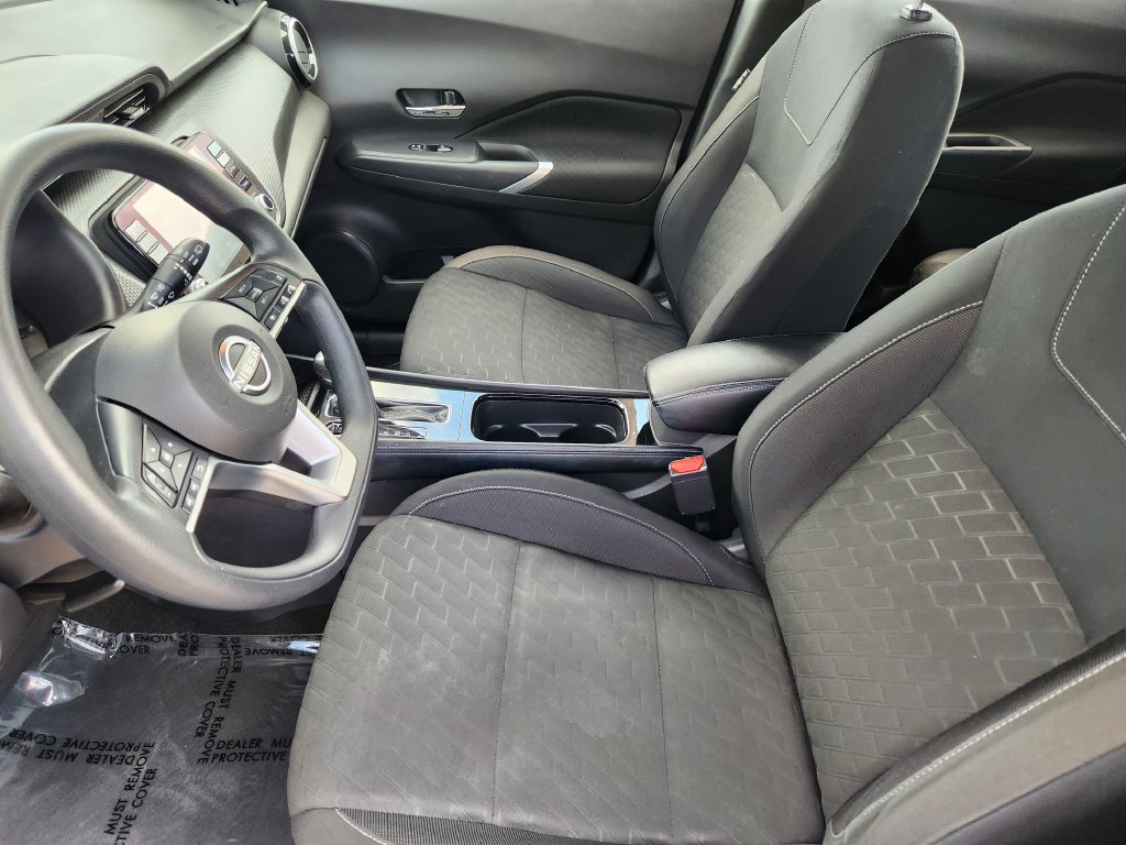 Used 2024 Nissan Kicks SV FWD image 18