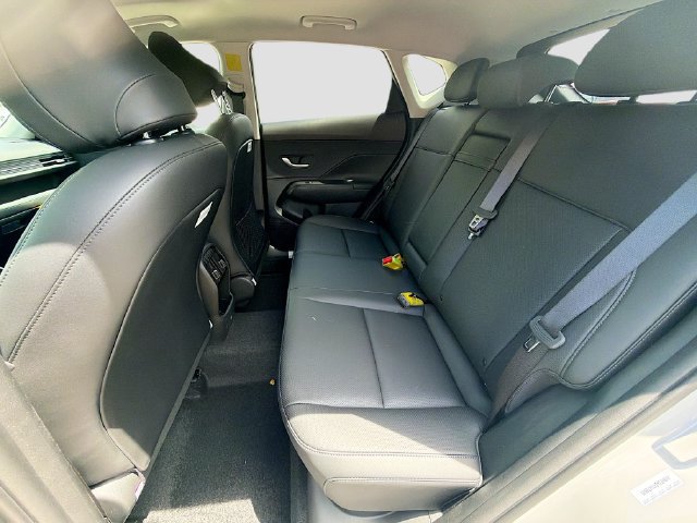 New 2026 Hyundai Kona Limited FWD image 25