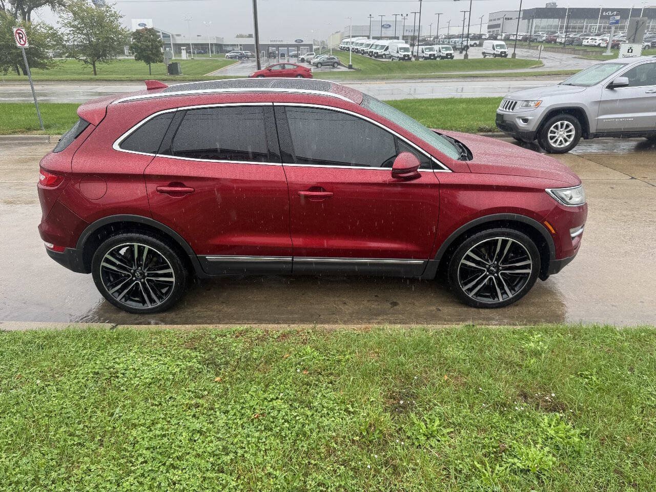 Used 2017 Lincoln MKC Reserve AWD/4WD image 6