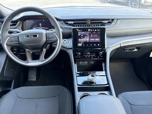 New 2026 Jeep Grand Cherokee L Laredo AWD/4WD image 3