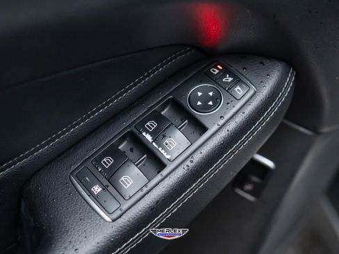 Used 2019 Mercedes-Benz GLE 43 AMG 4MATIC image 42