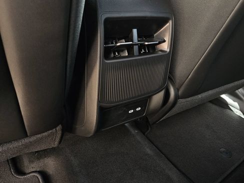New 2026 Jeep Cherokee Limited AWD/4WD image 10