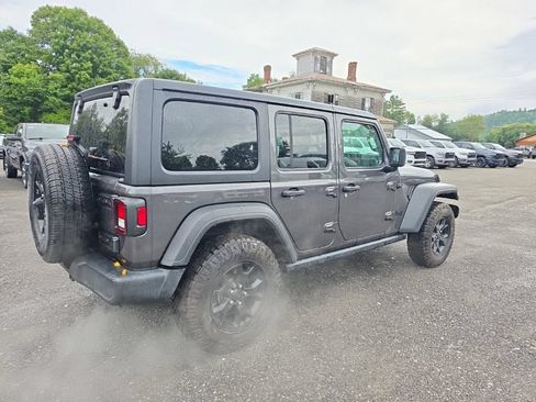 Used 2021 Jeep Wrangler Unlimited Sport AWD/4WD image 5