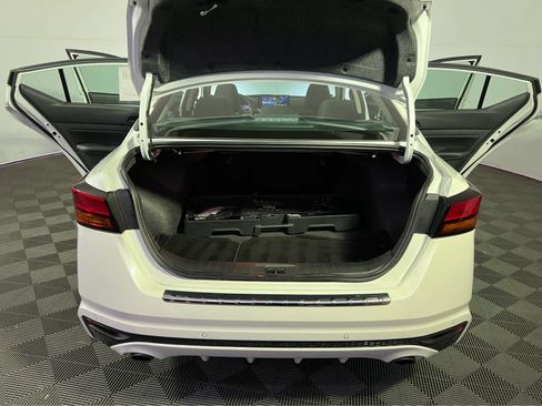 Certified 2023 Nissan Altima 2.5 SV w/ SV Premium Package AWD/4WD image 27