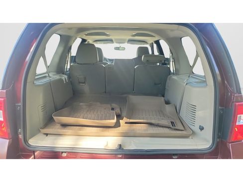 Used 2013 Ford Expedition XLT RWD image 9