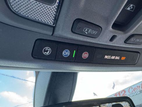 Used 2022 Chevrolet Silverado 1500 RST w/ Redline Edition AWD/4WD image 42